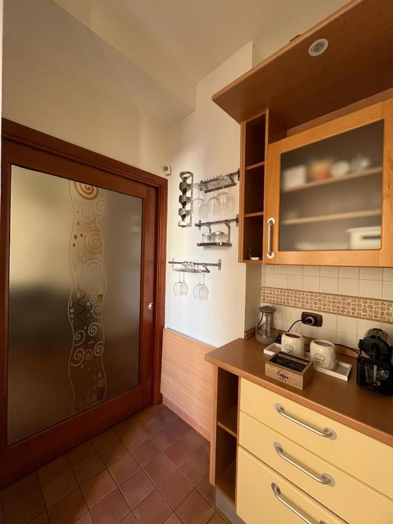 Revis 84 Apartment *
